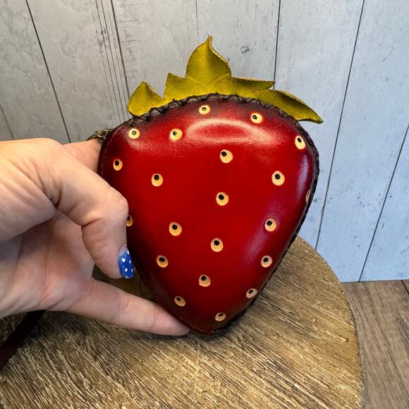 Genuine Leather Strawberry Wristlet Wallet Leather Coin Purse NEW FAST SHIP - Picture 3 of 7